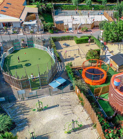 Les infrastructures et services 1 camping aire jeux fouras