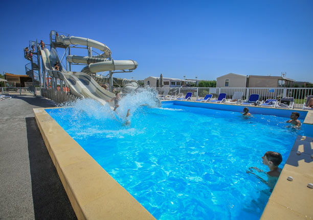 Animations enfants et soirées 19 camping toboggans aquatiques fouras
