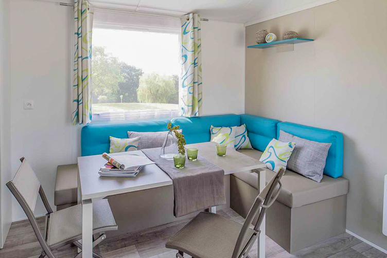 Curiste 14 Inérieur d'un lodge à Fouras