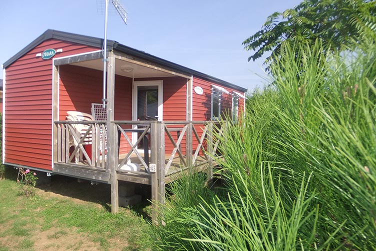 Ouvert à l'année, Village Vacances ouvert et accessible toute l'année, uniquement pour les résidents bénéficiant contrat de location d'un emplacement de camping N°1A 14 lagon-mobil-homes-camping