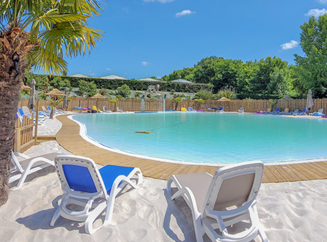 Ouvert à l'année, Village Vacances ouvert et accessible toute l'année, uniquement pour les résidents bénéficiant contrat de location d'un emplacement de camping N°1A 20 lagon naturel de Lagon de la Prée