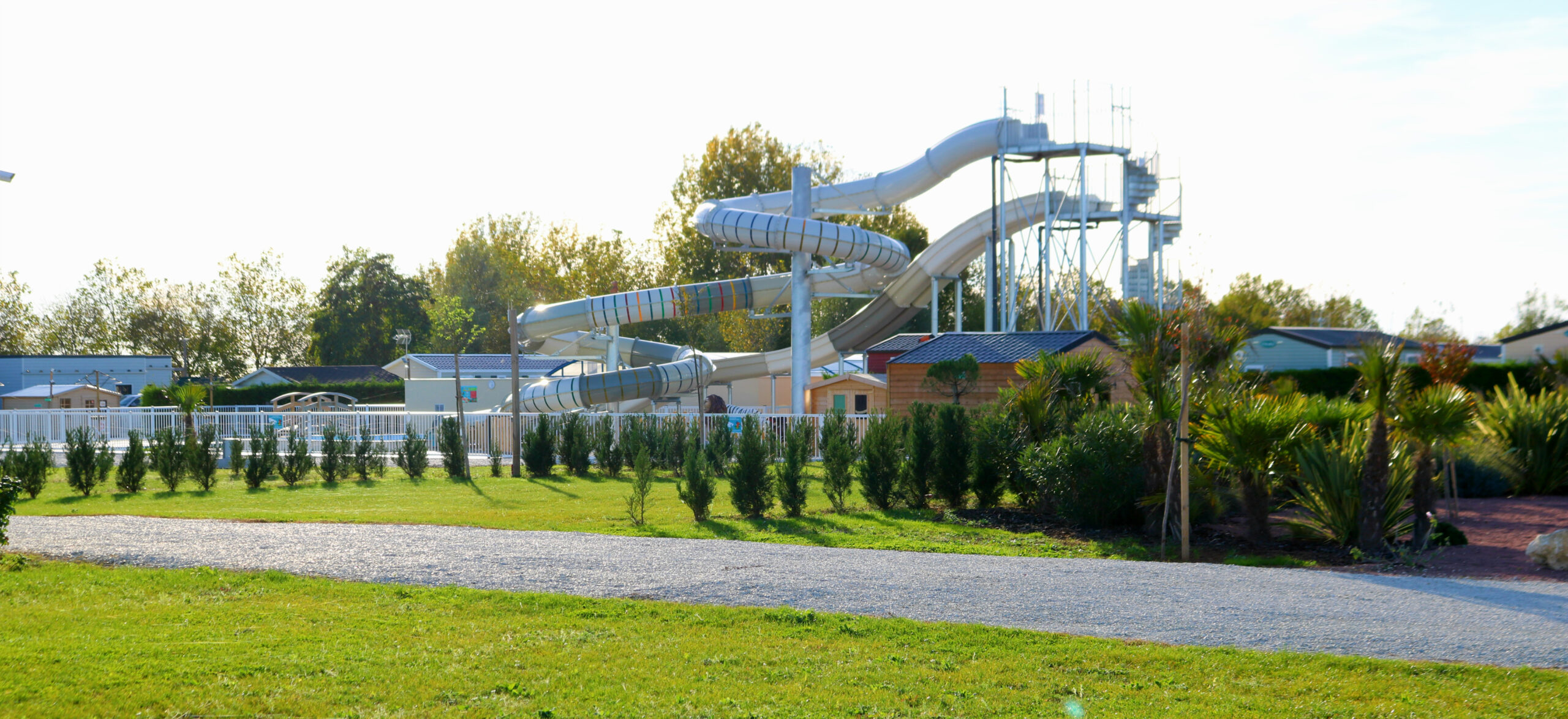 Une famille heureuse dans notre parc aquatique en charente-maritime